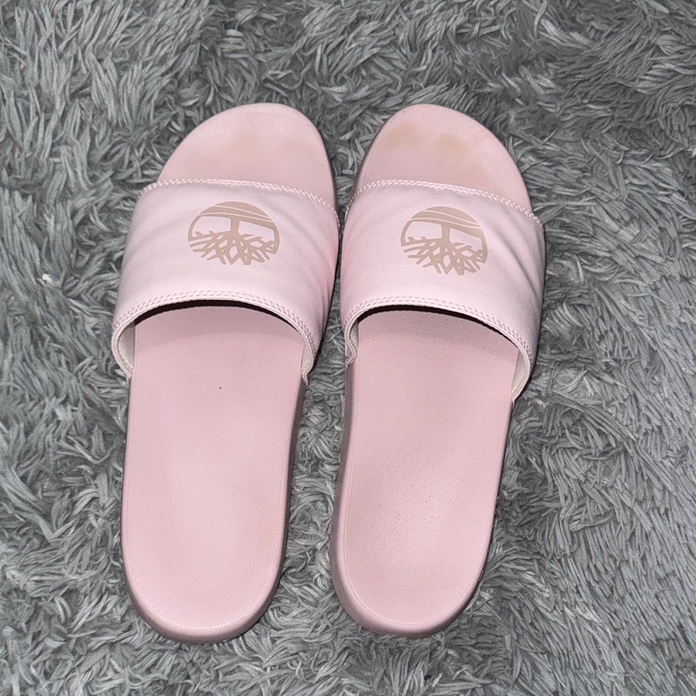 Timberland light pink slides